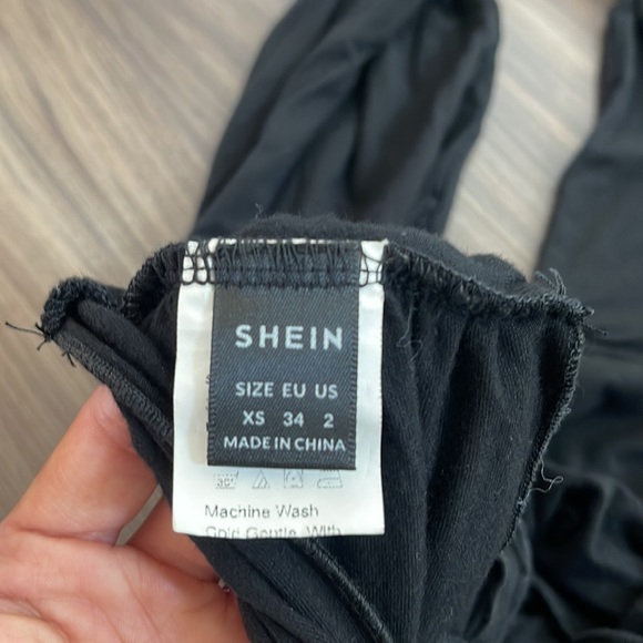 Black Crop Top - Picture 3 of 4